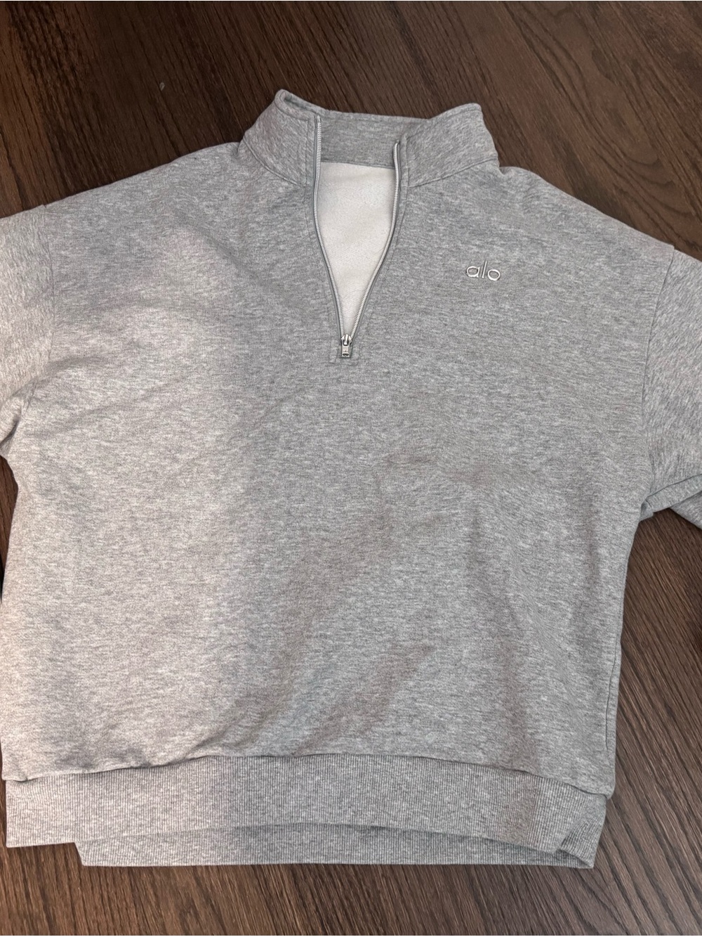 Alo Women’s Light Gray Quarter-Zip Sweatshirt